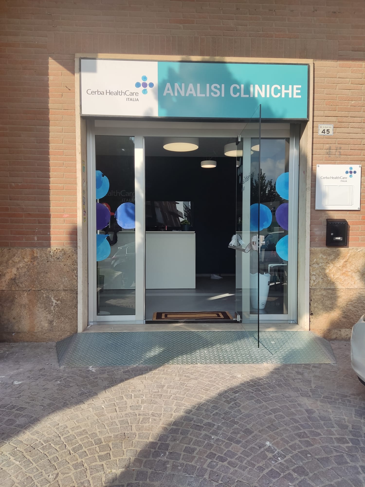 ingresso centro Cerba HealthCare Roma