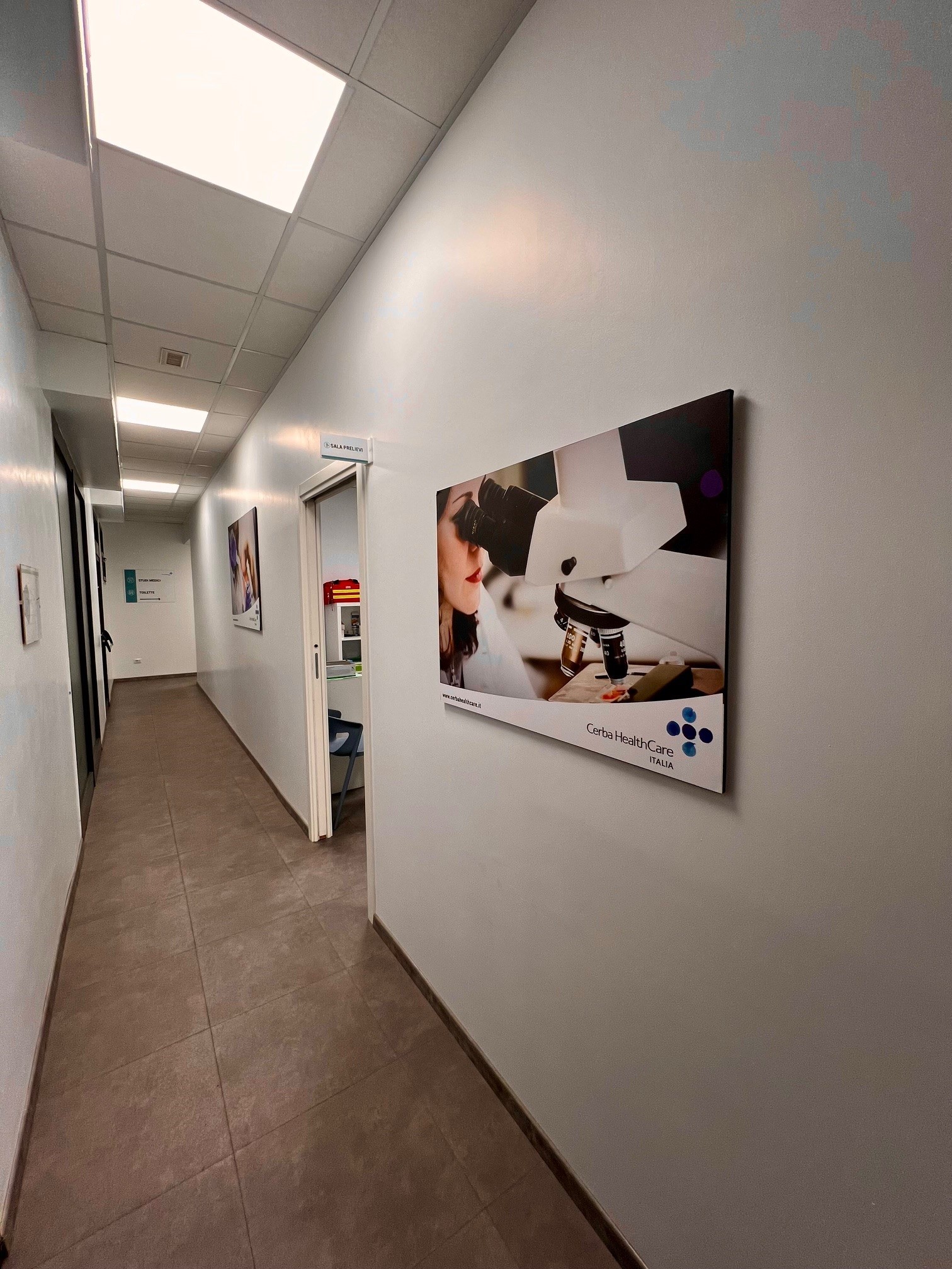 corridoio centro Cerba HealthCare Roma