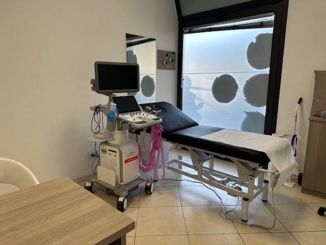 Sala Ecografia Medica Center Misano MCW Cerba HealthCare