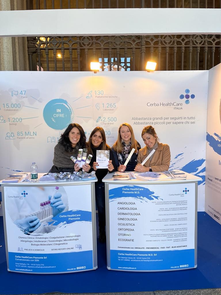 Stand Cerba HealthCare alla Torino Marathon 2023