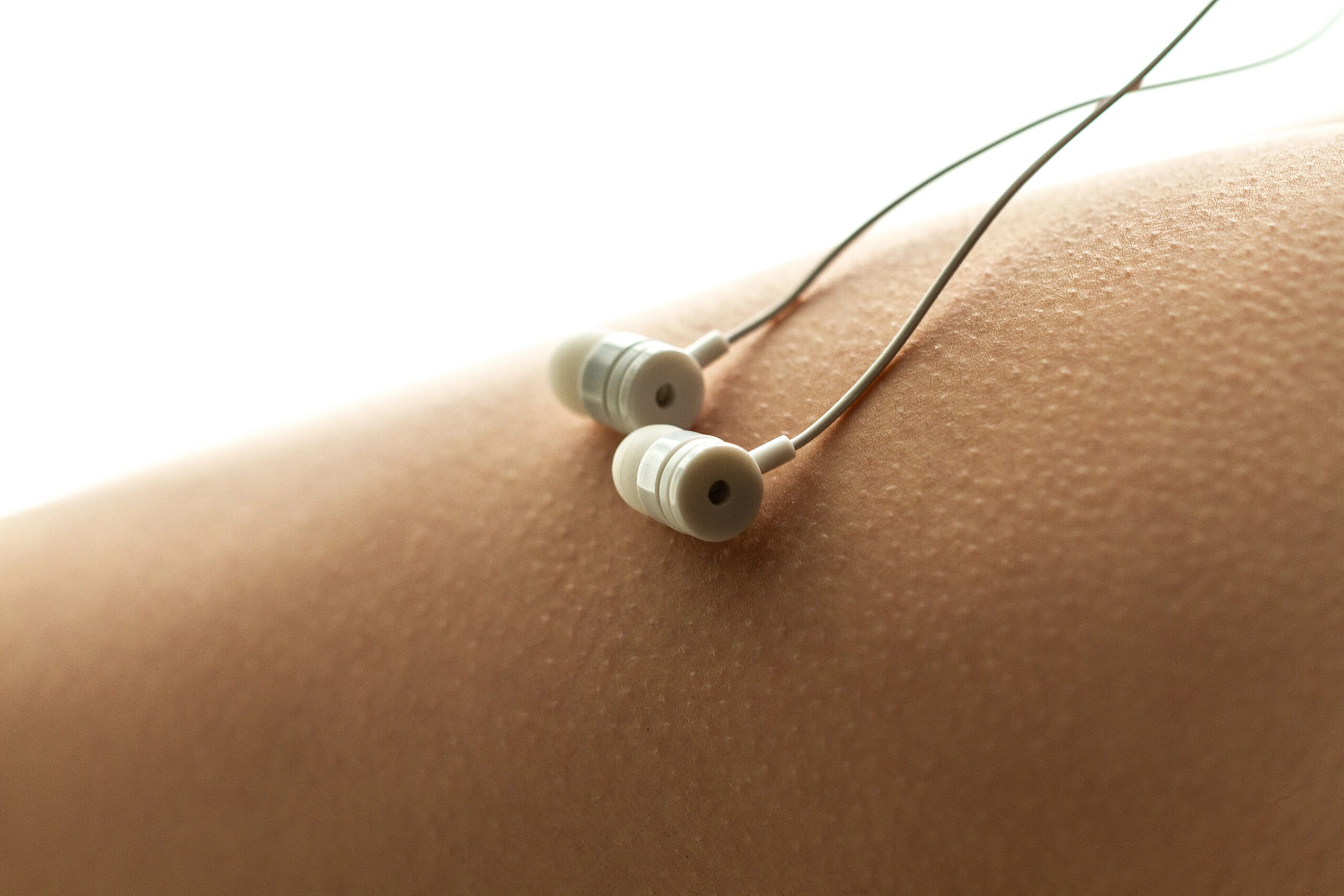 L'immagine raffigura il fenomeno della pelle d'oca